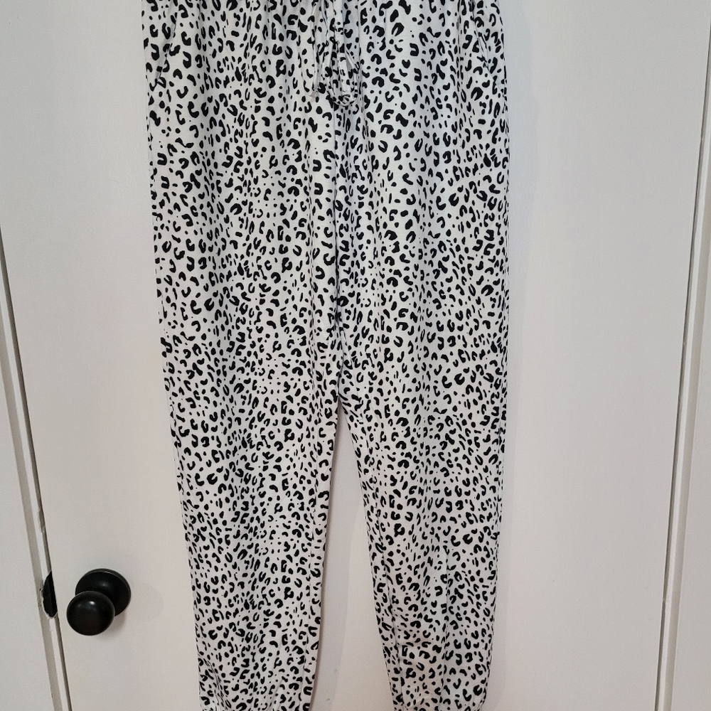 Nwot joggers